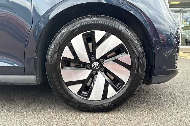 Volkswagen ID. Buzz Cargo (204ps) Commerce Plus 77kWh-Two Tone + Tailgate