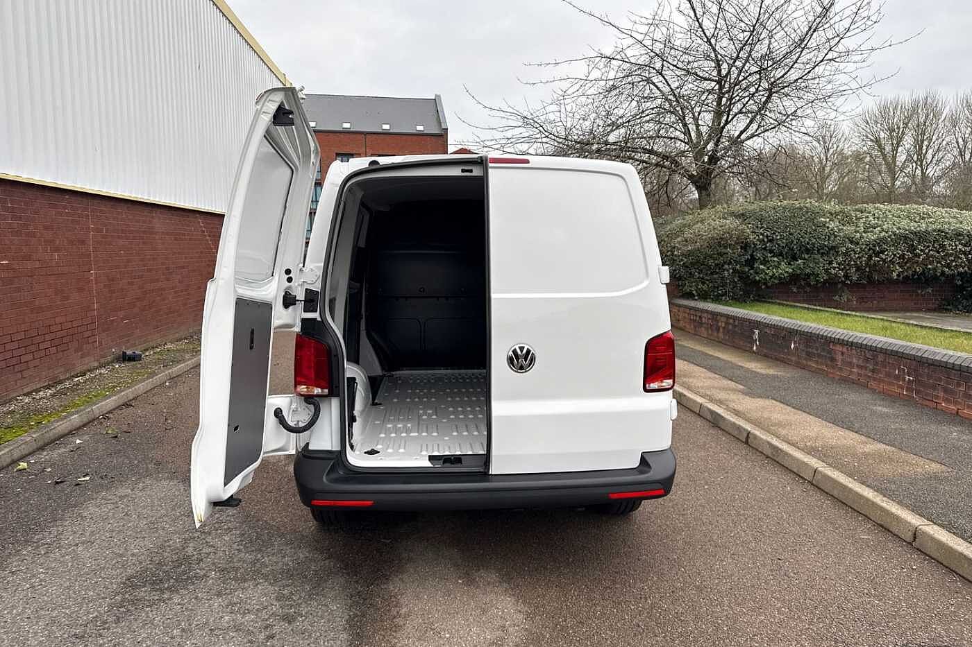 Volkswagen Transporter 2.0TDI 110ps T28 Startline SWB Panel Van