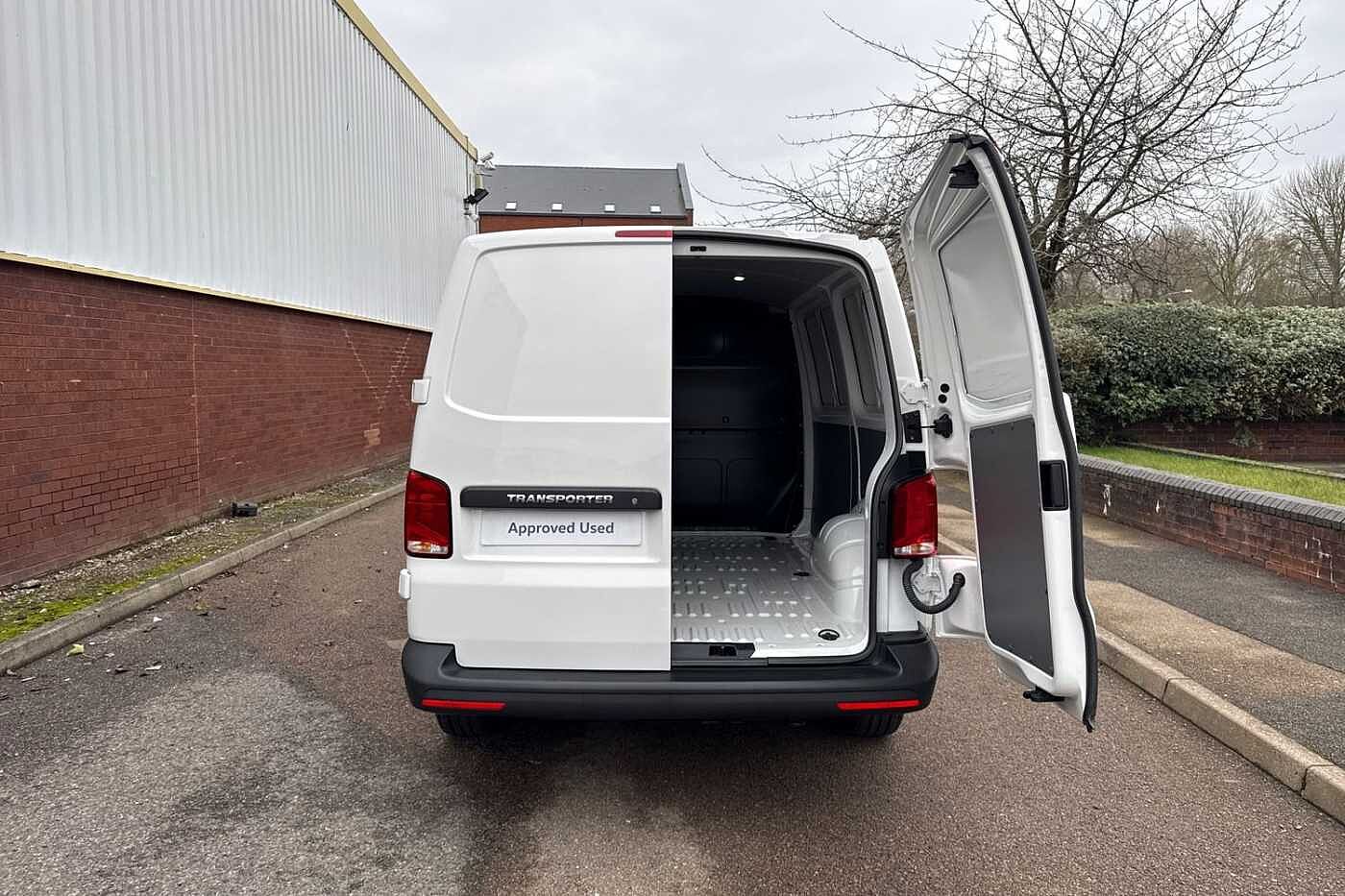 Volkswagen Transporter 2.0TDI 110ps T28 Startline SWB Panel Van