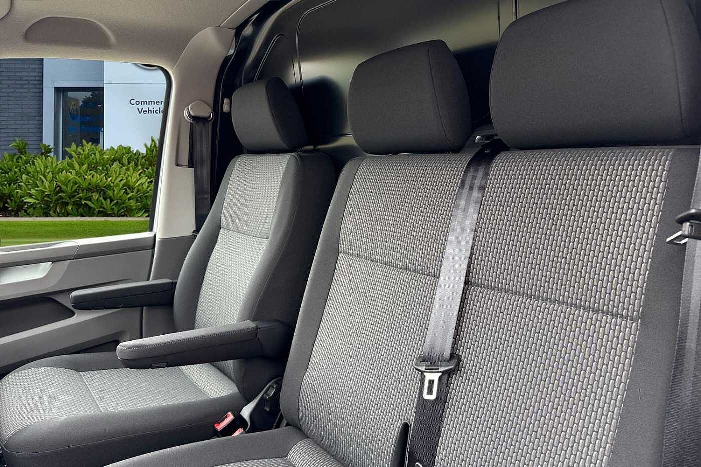 Volkswagen Transporter 2.0TDI 110ps T28 Highline SWB-Tailgate + Heated Rear Window-LED's