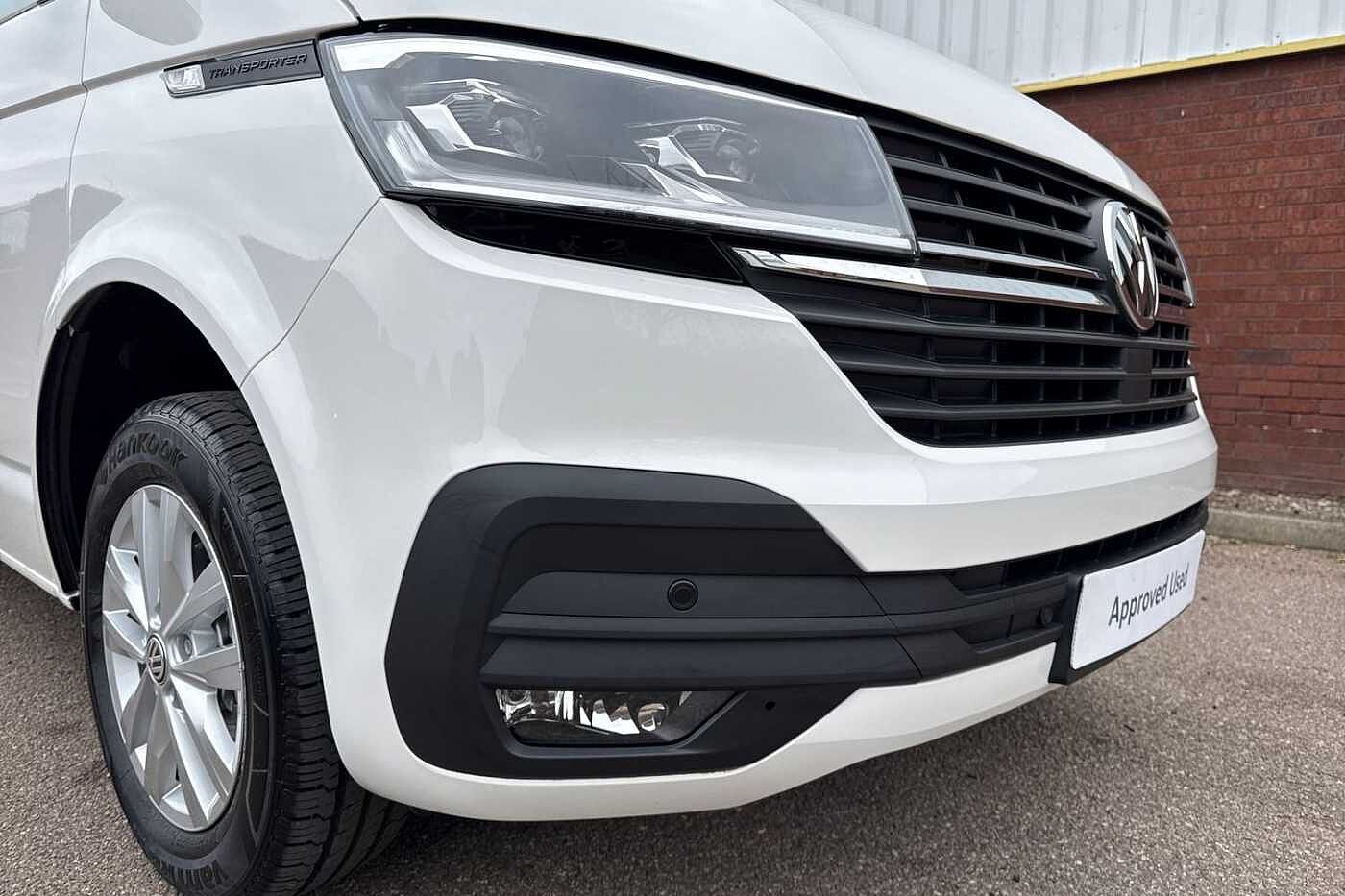 Volkswagen Transporter 2.0TDI 110ps T28 Highline SWB-Tailgate + Heated Rear Window-LED's