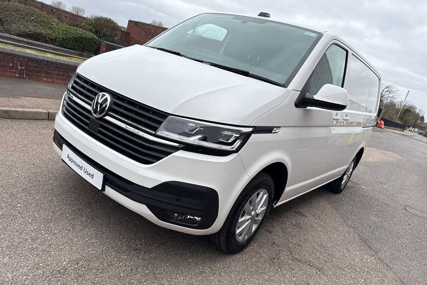 Volkswagen Transporter 2.0TDI 110ps T28 Highline SWB-Tailgate + Heated Rear Window-LED's