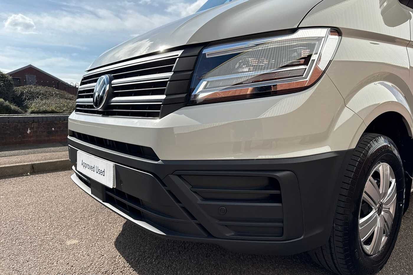 Volkswagen Crafter 2.0TDI 163PS EU6 CR35 MWB Commerce Plus RWD-Ascot Grey + LED's