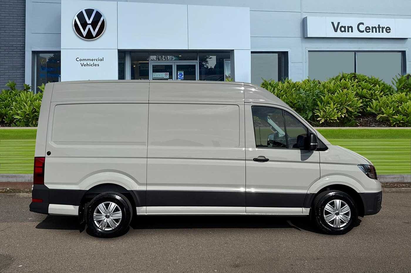 Volkswagen Crafter 2.0TDI 163PS EU6 CR35 MWB Commerce Plus RWD-Ascot Grey + LED's