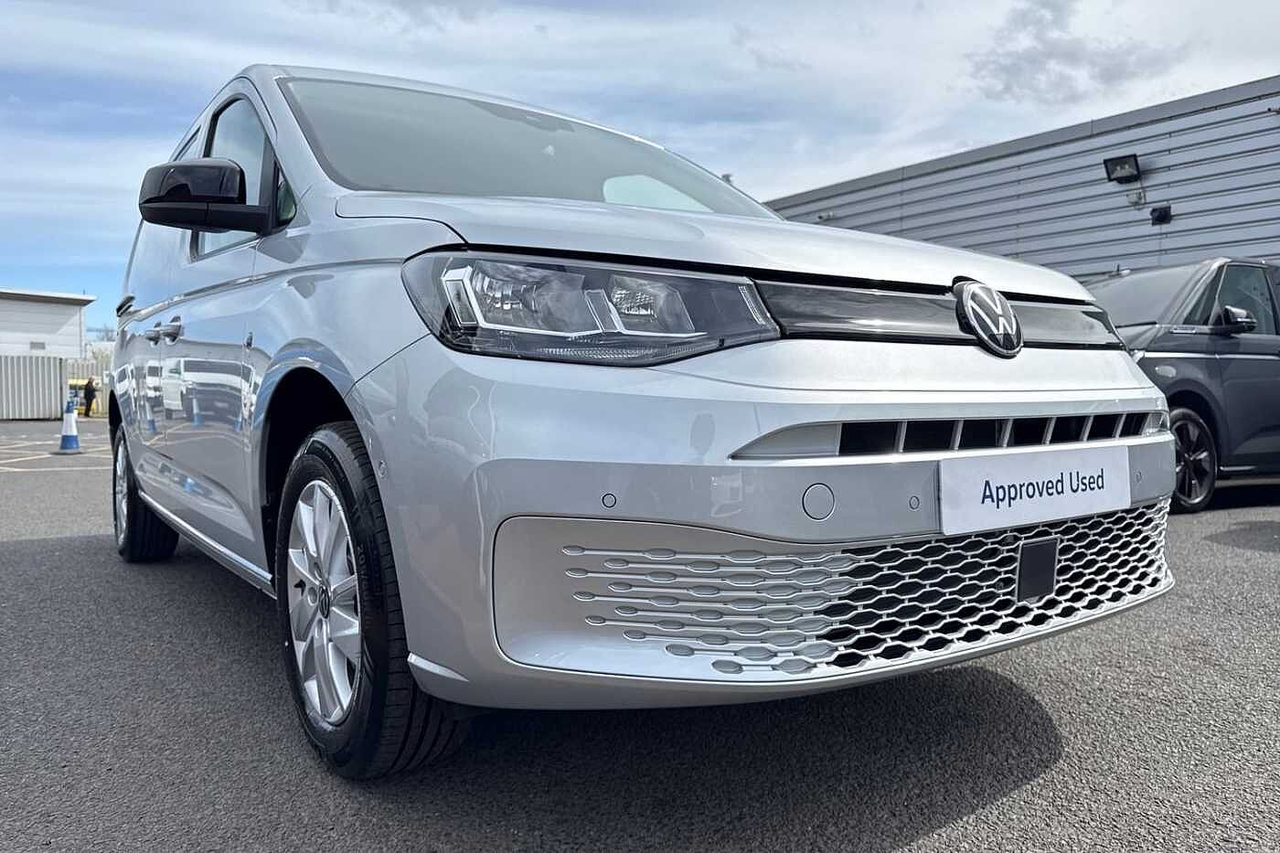 Volkswagen Caddy Maxi 2.0TDI 122PS C20 Cargo Commerce Pro-Tech Pack Pro DSG Auto 2025
