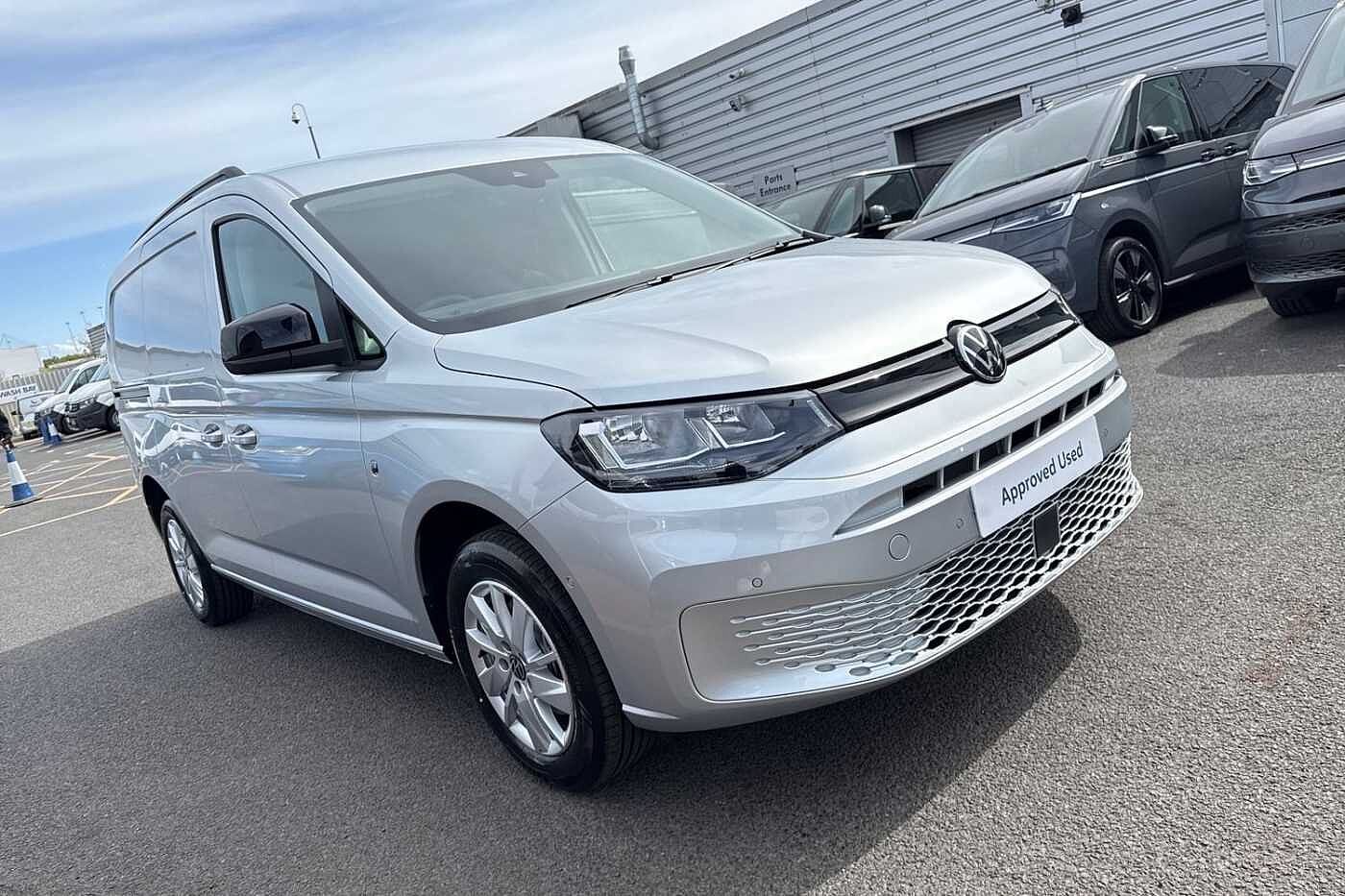 Volkswagen Caddy Maxi 2.0TDI 122PS C20 Cargo Commerce Pro-Tech Pack Pro DSG Auto 2025