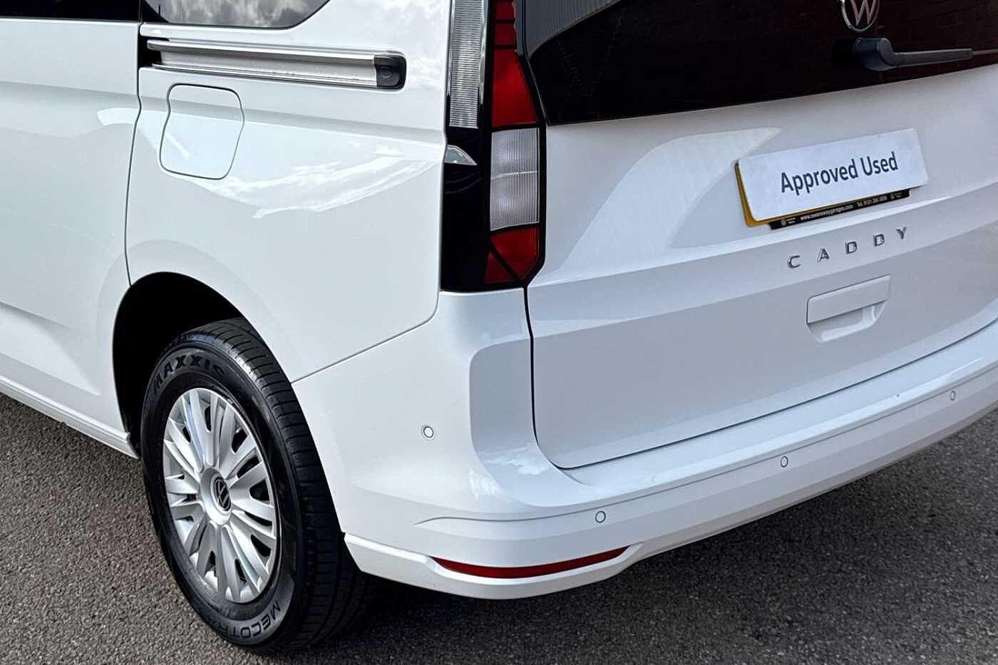 Volkswagen Caddy 2.0TDI 102ps 5 Seat People Carrier 5 Door