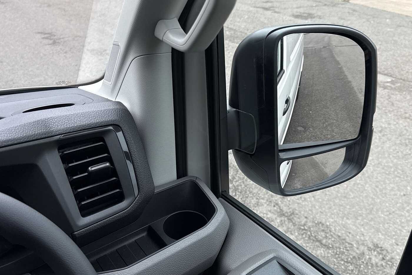 Volkswagen Crafter CR35 LWB Diesel FWD 2.0 TDI 140PS Commerce Business High Roof-2025-Delivery Miles Only-Rear Camera