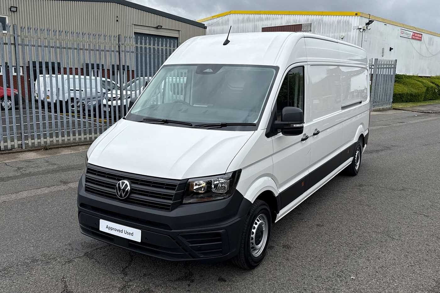 Volkswagen Crafter CR35 LWB Diesel FWD 2.0 TDI 140PS Commerce Business High Roof-2025-Delivery Miles Only-Rear Camera