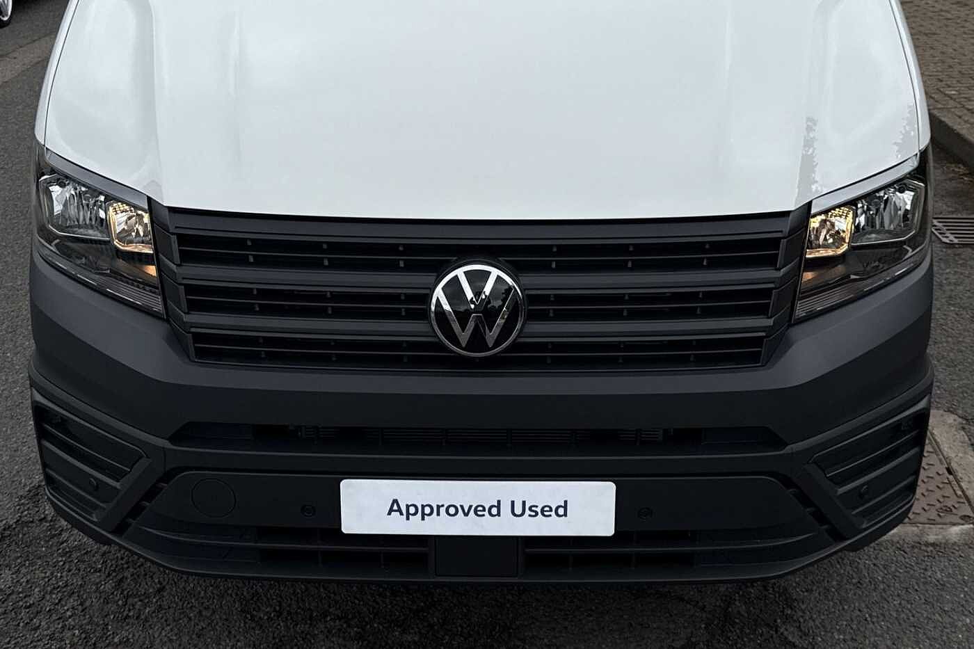 Volkswagen Crafter CR35 LWB Diesel FWD 2.0 TDI 140PS Commerce Business High Roof-2025-Delivery Miles Only-Rear Camera