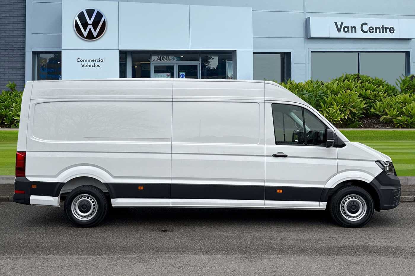 Volkswagen Crafter CR35 LWB Diesel FWD 2.0 TDI 140PS Commerce Business High Roof-2025-Delivery Miles Only-Rear Camera