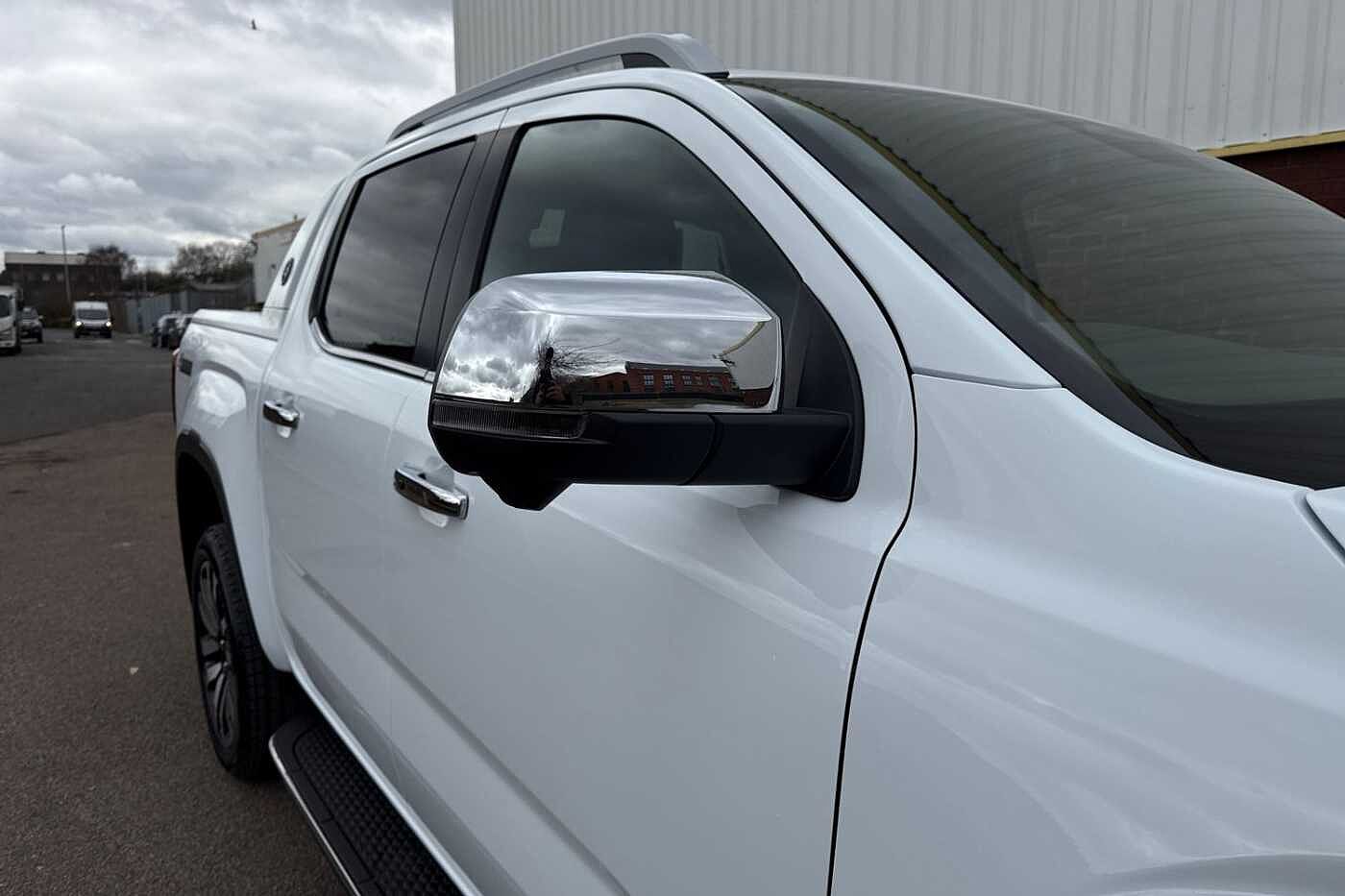 Volkswagen Amarok 3.0TDI V6 240PS Aventura 4MOTION-Delivery Miles Only