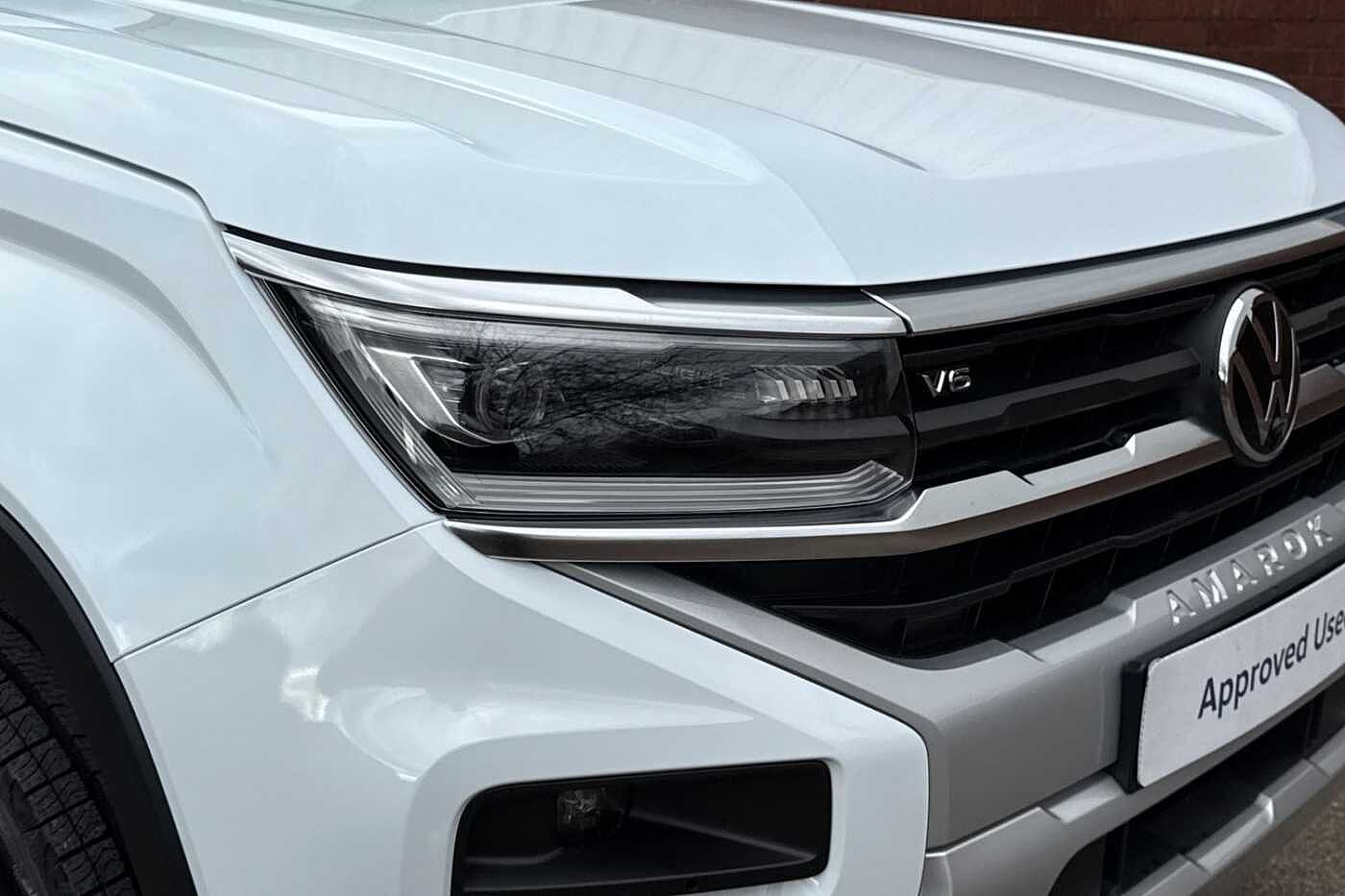 Volkswagen Amarok 3.0TDI V6 240PS Aventura 4MOTION-Delivery Miles Only