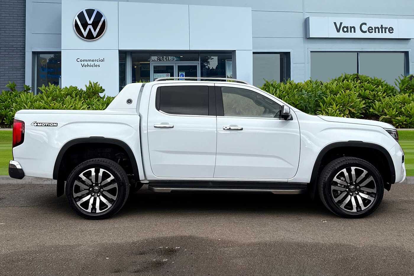 Volkswagen Amarok 3.0TDI V6 240PS Aventura 4MOTION-Delivery Miles Only