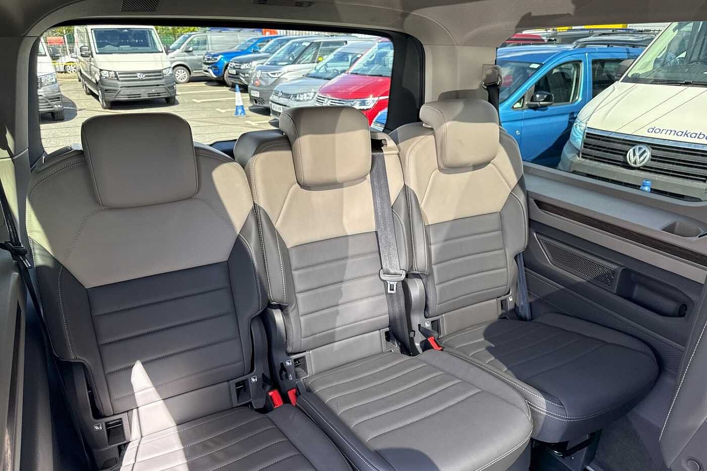 Volkswagen Multivan Style 2.0 TSI 204PS Style LWB DSG 7 Seats-Panoramic Roof-Harmon Kardon Hifi