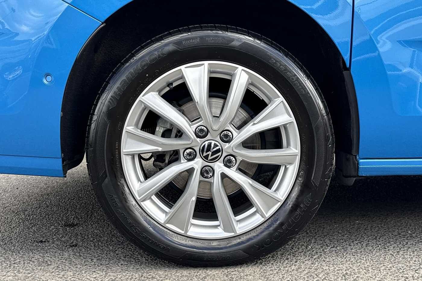 Volkswagen Multivan Style 2.0 TSI 204PS Style LWB DSG 7 Seats-Panoramic Roof-Harmon Kardon Hifi