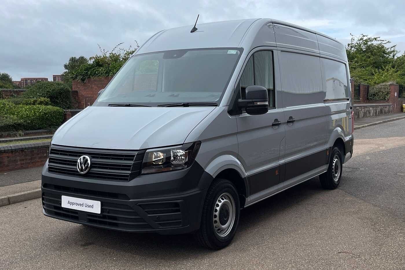 Volkswagen Crafter CR35 MWB Diesel FWD 2.0 TDI 140PS Commerce Plus High Roof Van Auto-Twin Slider