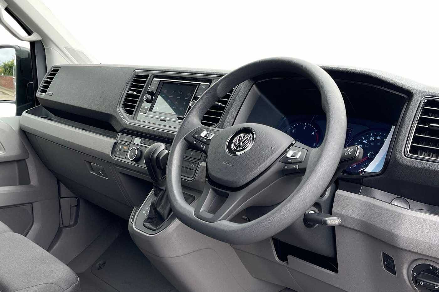 Volkswagen Crafter CR35 MWB Diesel FWD 2.0 TDI 140PS Commerce Plus High Roof Van Auto-Twin Slider