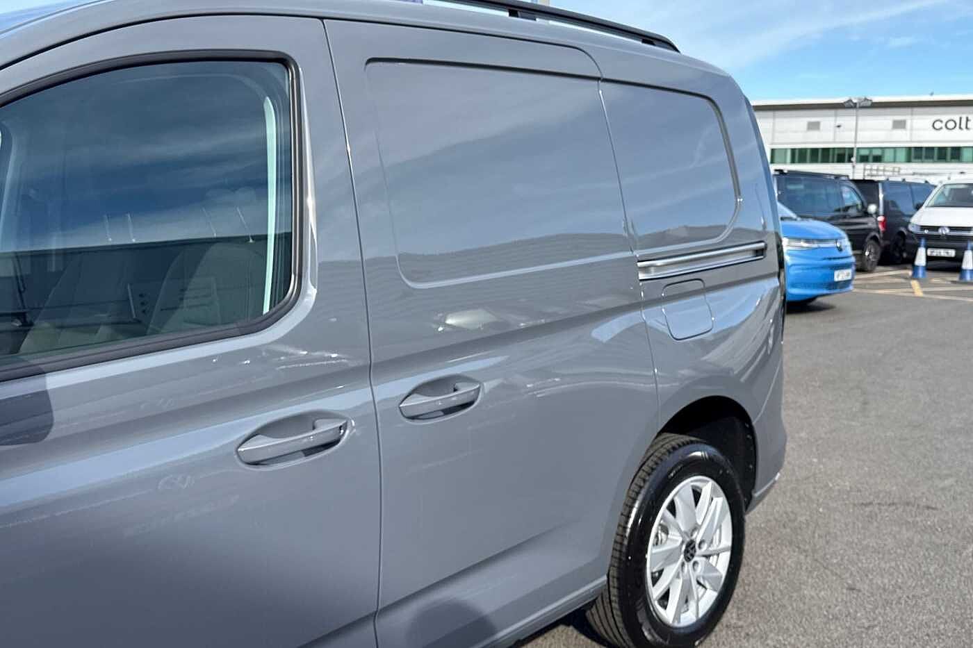 Volkswagen Caddy SWB 2.0TDI 122PS C20 Cargo Commerce Pro-Tech Pack Pro DSG Auto 2025