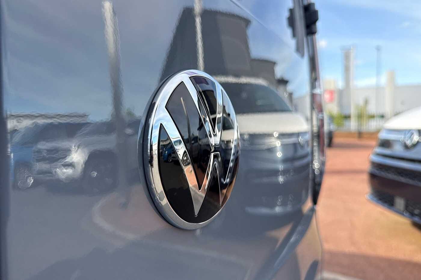 Volkswagen Caddy SWB 2.0TDI 122PS C20 Cargo Commerce Pro-Tech Pack Pro DSG Auto 2025