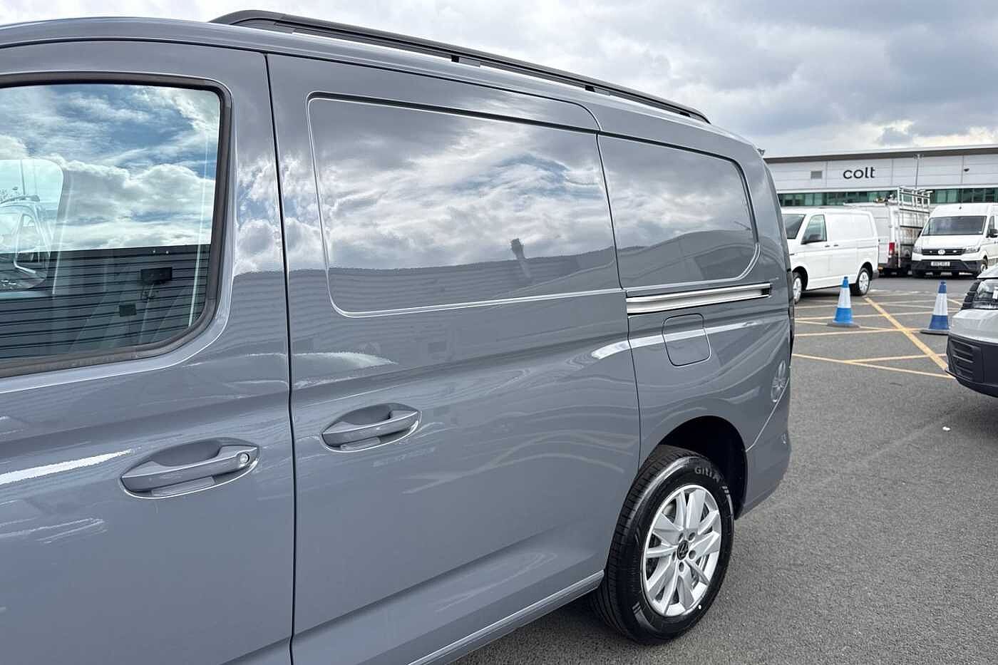 Volkswagen Caddy Maxi 2.0TDI 102PS C20 Cargo Commerce Pro-Tech Pack Pro 2025