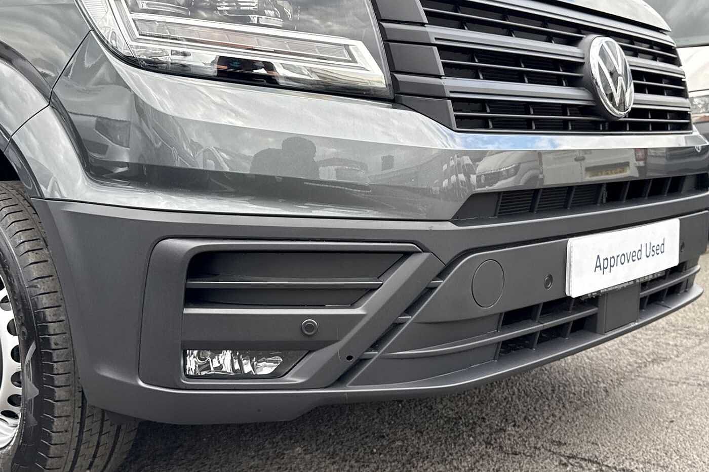 Volkswagen Crafter 2.0TDI 177PS EU6 CR35 MWB Commerce Plus 4Motion Diff Lock