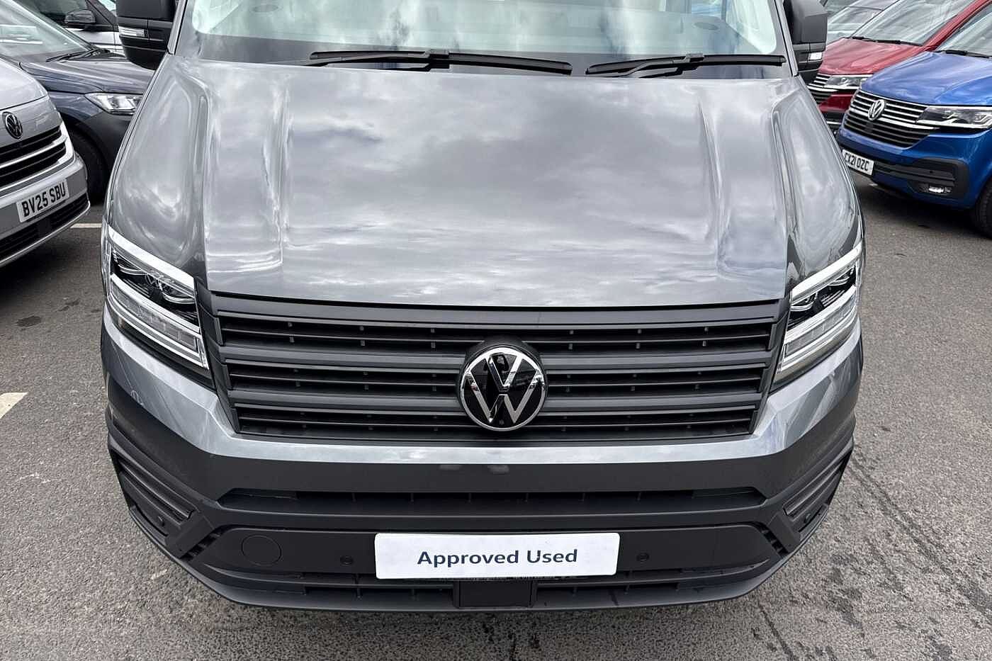 Volkswagen Crafter 2.0TDI 177PS EU6 CR35 MWB Commerce Plus 4Motion Diff Lock