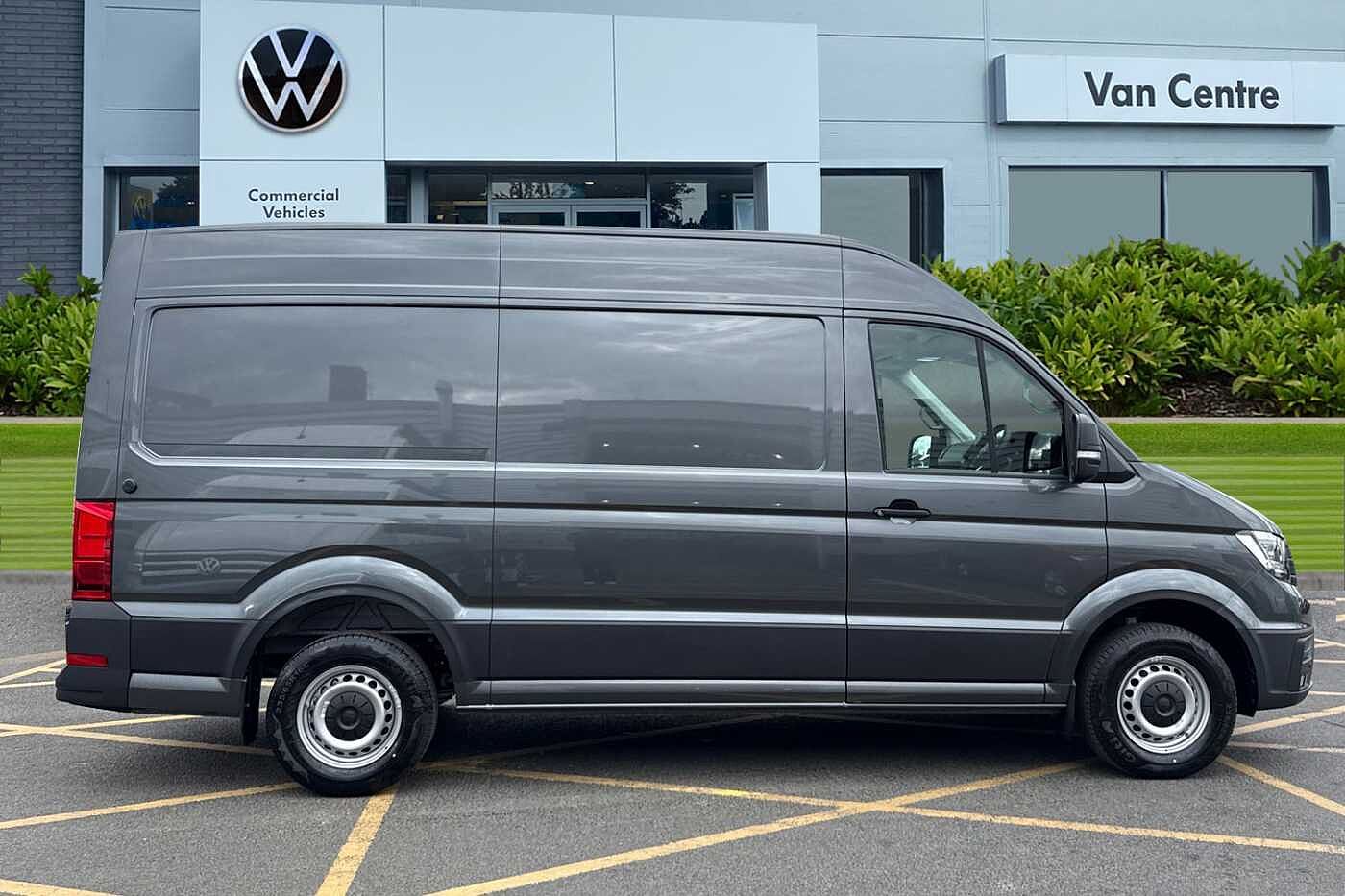 Volkswagen Crafter 2.0TDI 177PS EU6 CR35 MWB Commerce Plus 4Motion Diff Lock