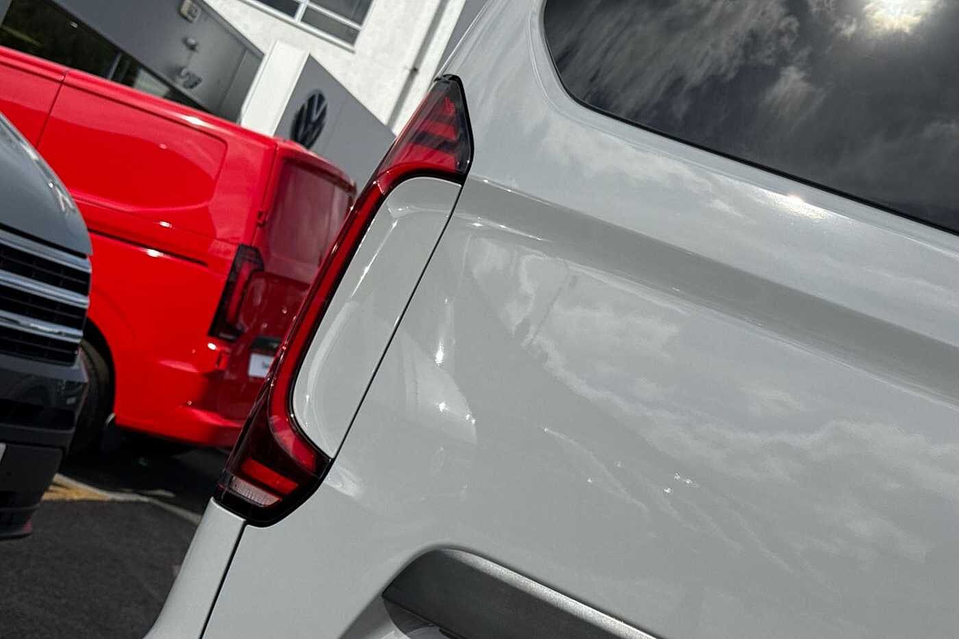 Volkswagen Transporter Kombi