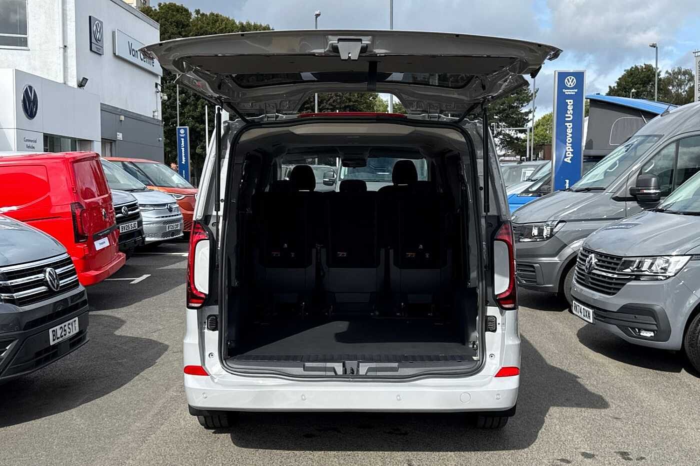 Volkswagen Transporter Kombi