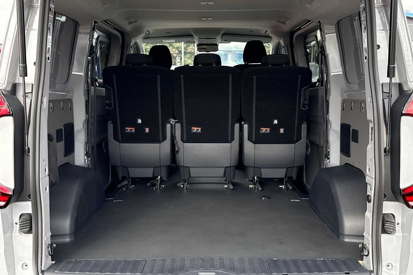 Volkswagen Transporter Kombi